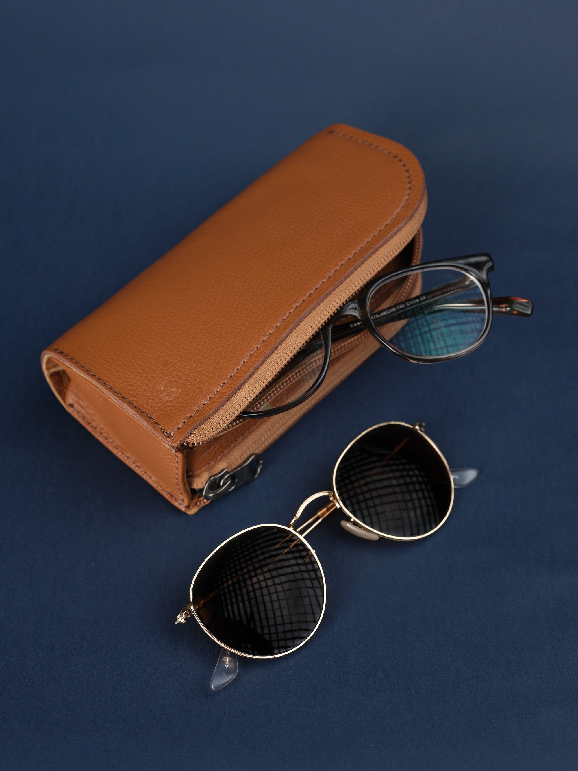 Multiple sunglasses case tan by Capra Leather
