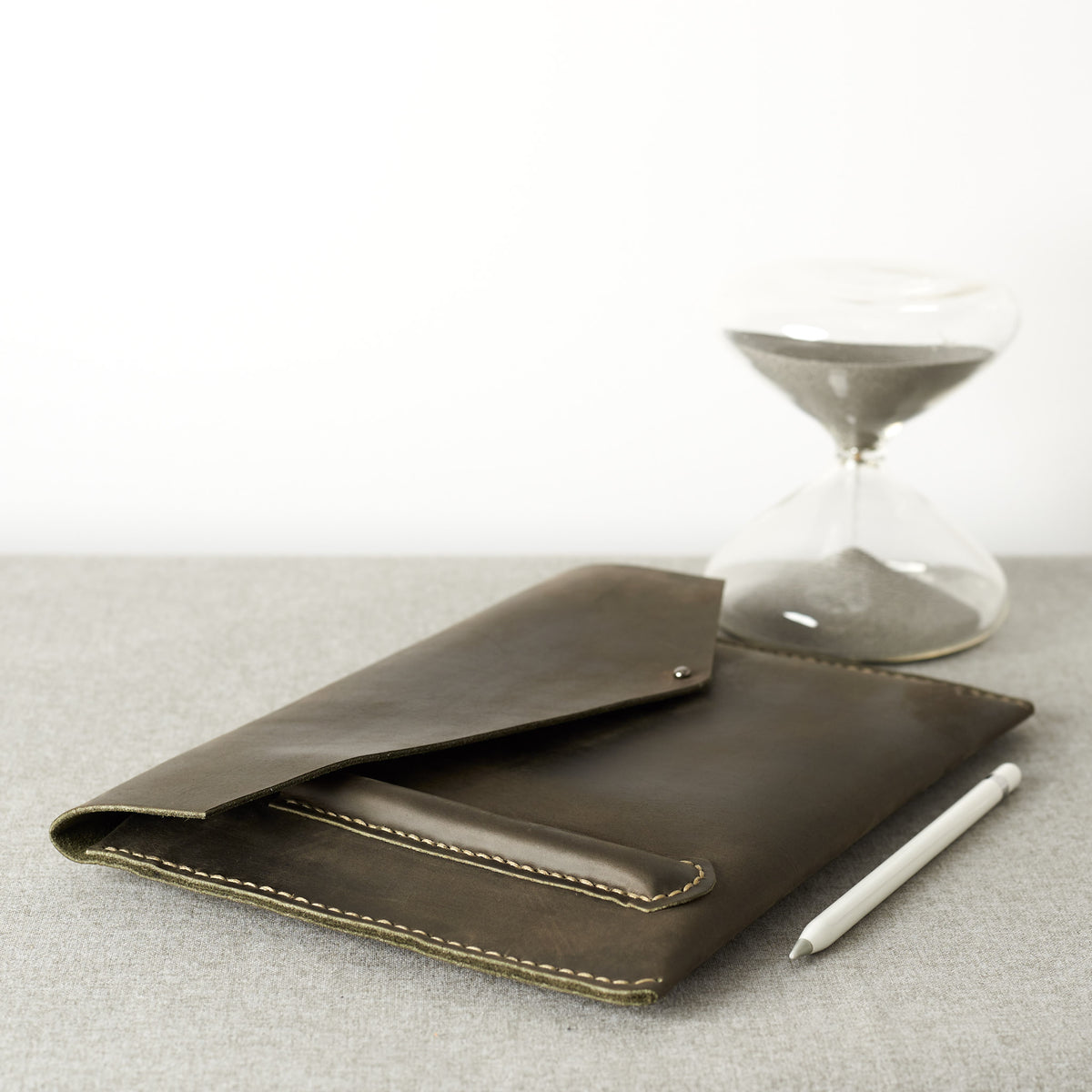 Style. iPad Sleeve. iPad Leather Case Green With Apple Pencil Holder by Capra Leather