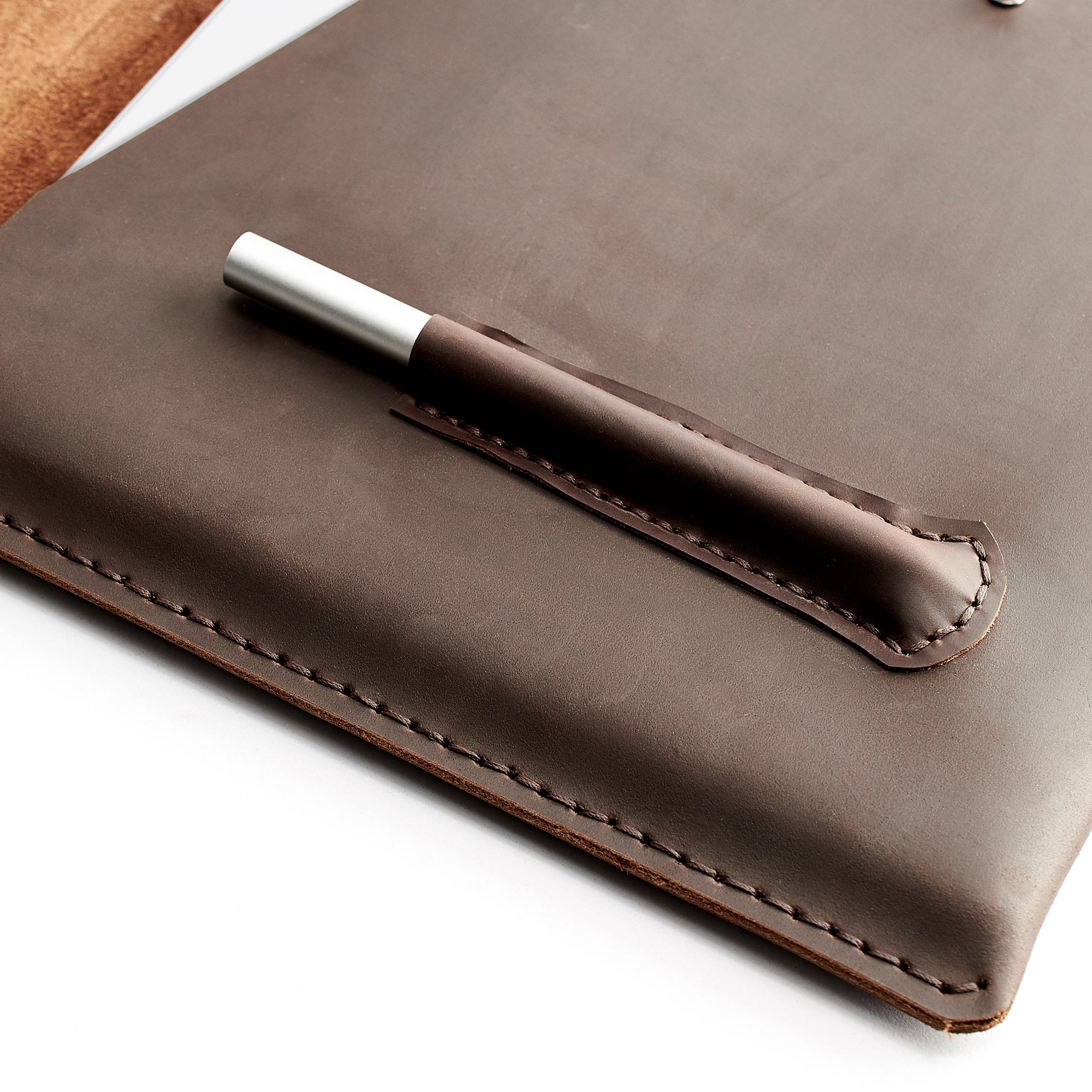 Google pen holder. Brown leather Google Pixelbook. Mens handmade folio. Sleeve with google pen holder