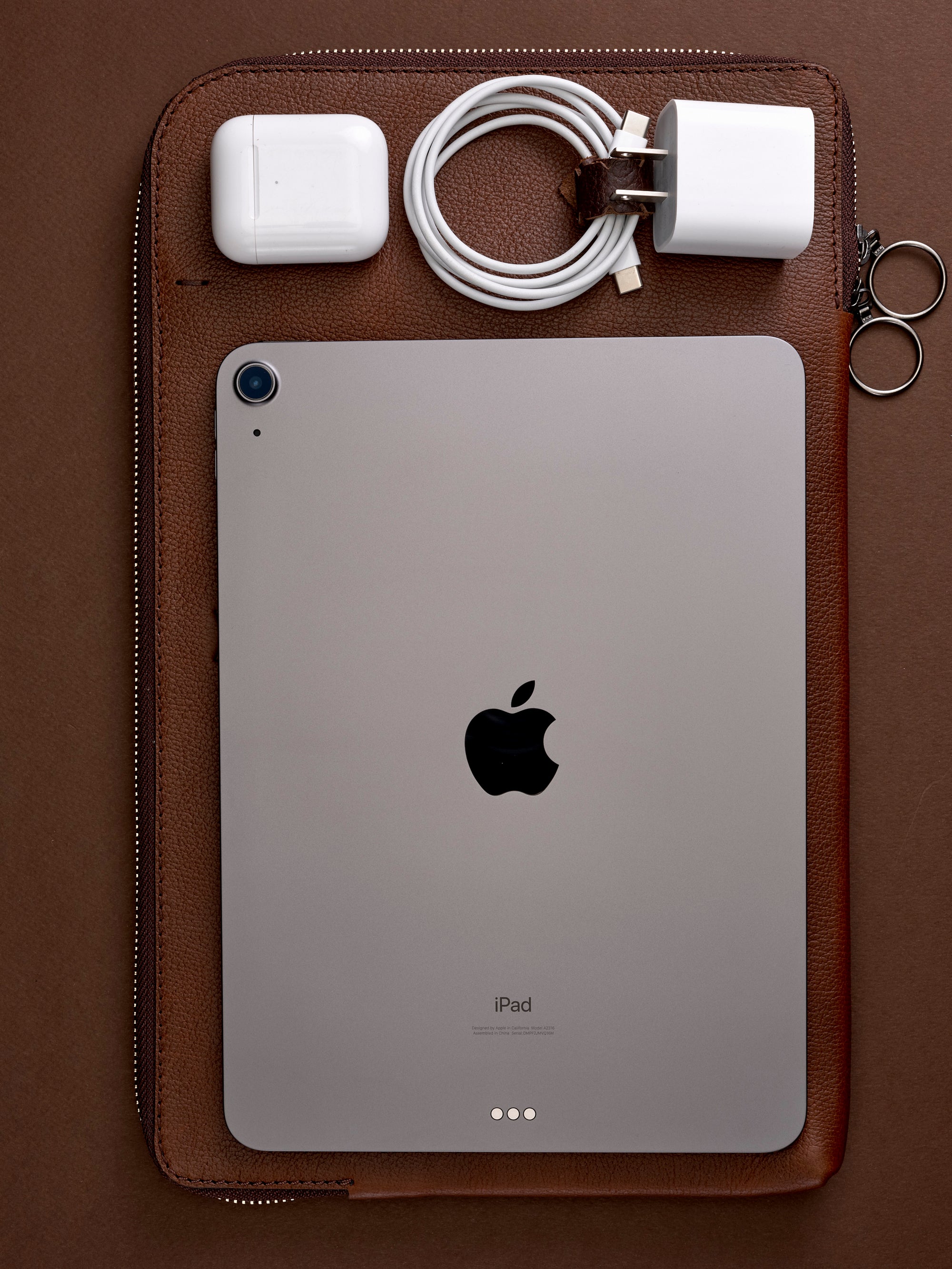 Capacity. Draftsman 6 iPad Case Brown, iPad Pro 11-inch, iPad Pro 12.9-inch, M1 Chip by Capra Leather
