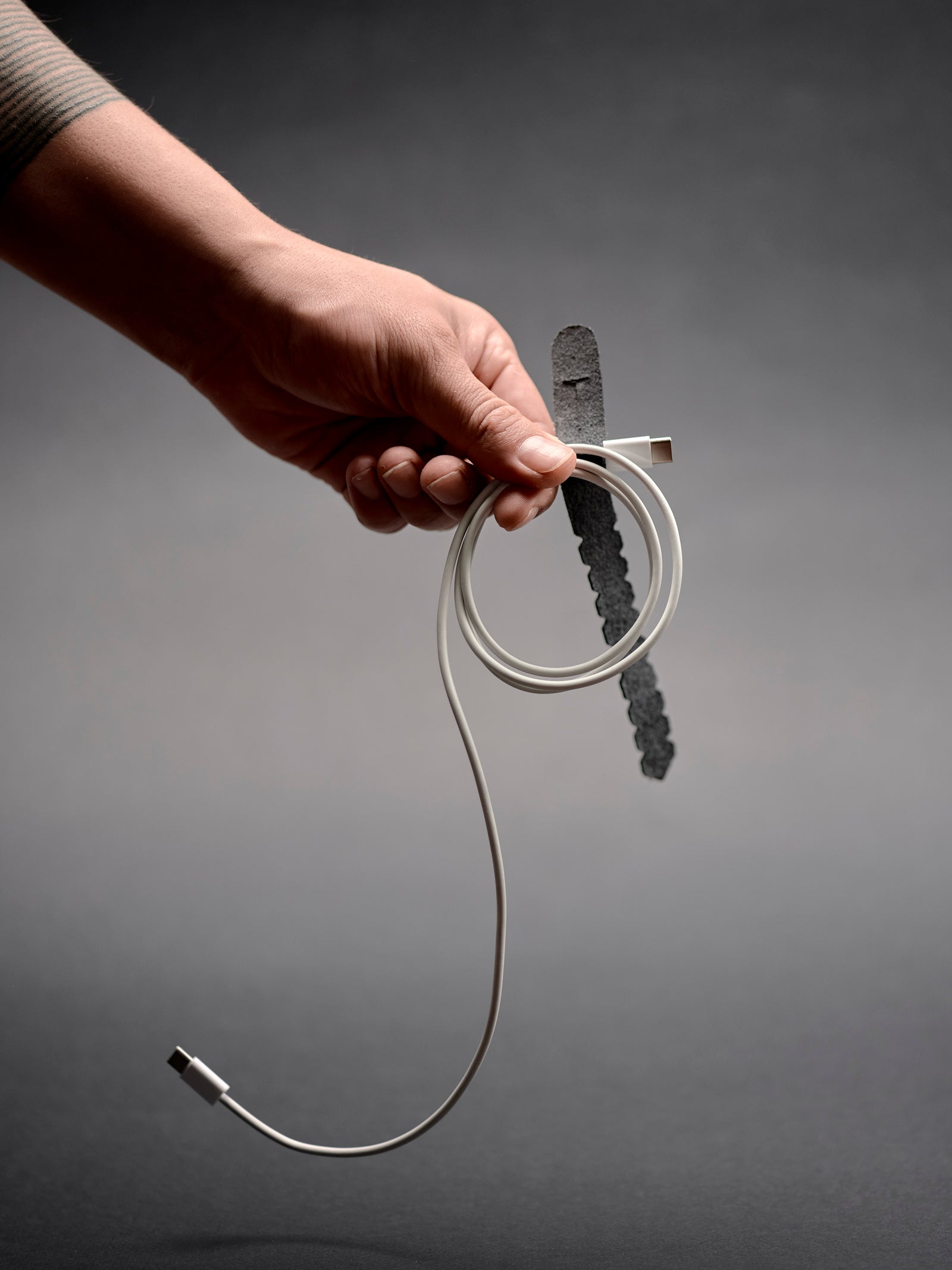 Cable organizer. Draftsman 6 iPad Case Black, iPad Pro 11-inch, iPad Pro 12.9-inch, M1 Chip by Capra Leather