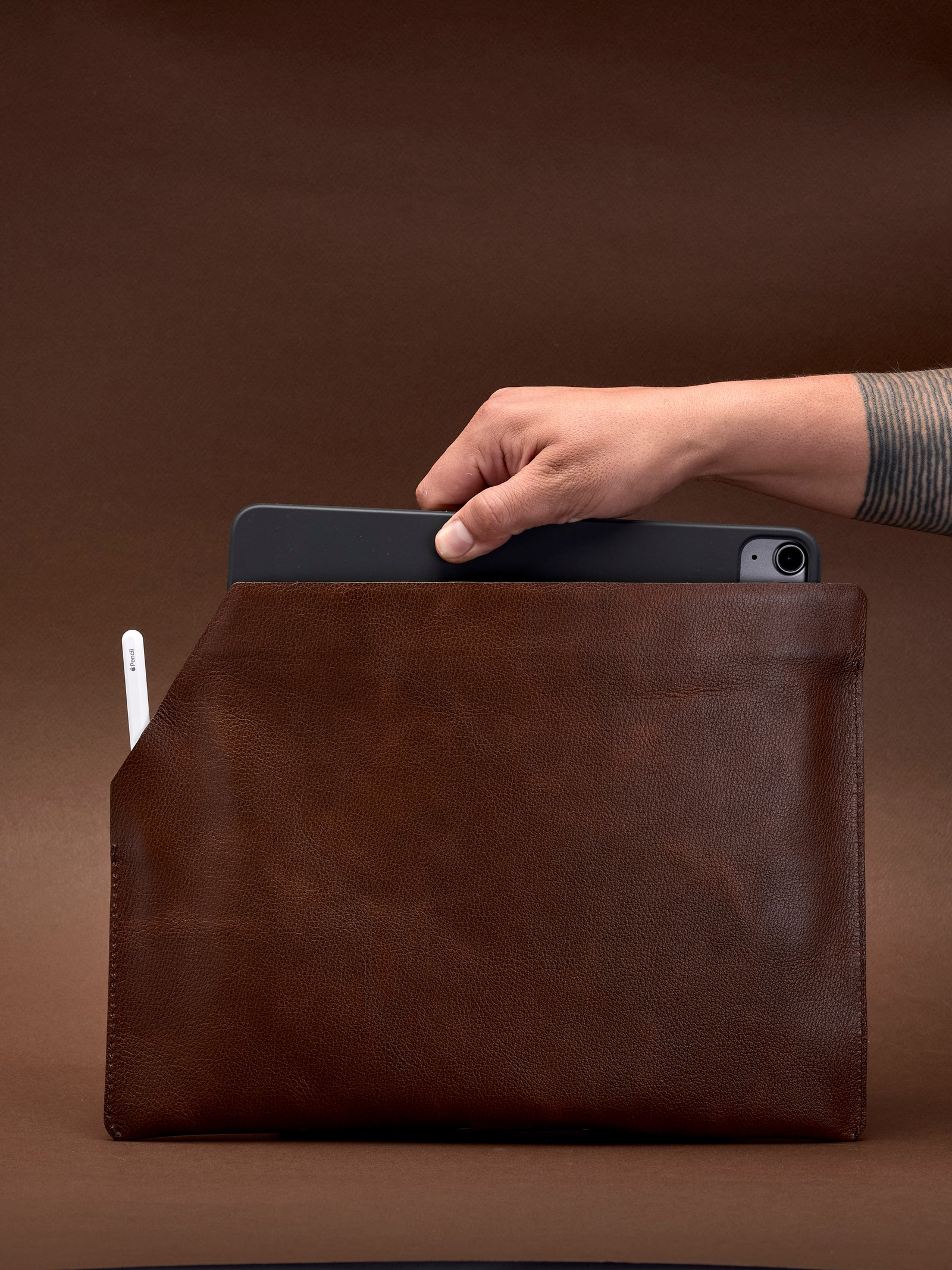 Front view. Draftsman 7 iPad Sleeve Cover Brown, iPad Pro 11-inch, iPad Pro 12.9-inch, M1 Chip by Capra Leather