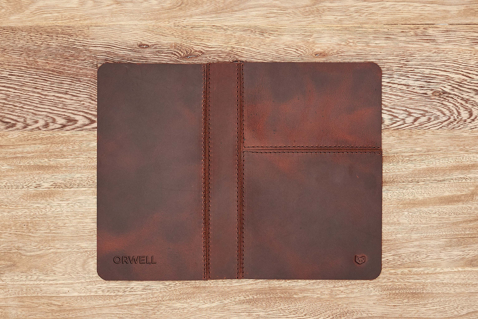 Everyday Carry. EDC Organizer Pad Distressed Cognac by Capra Leather