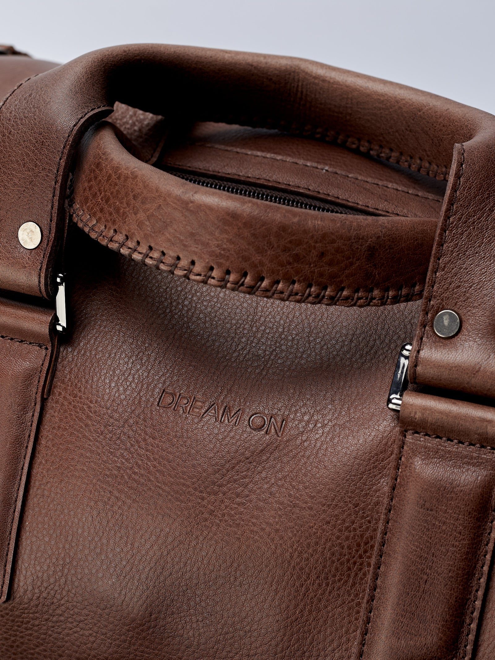 City style. Brown leather work out bag for mens gifts