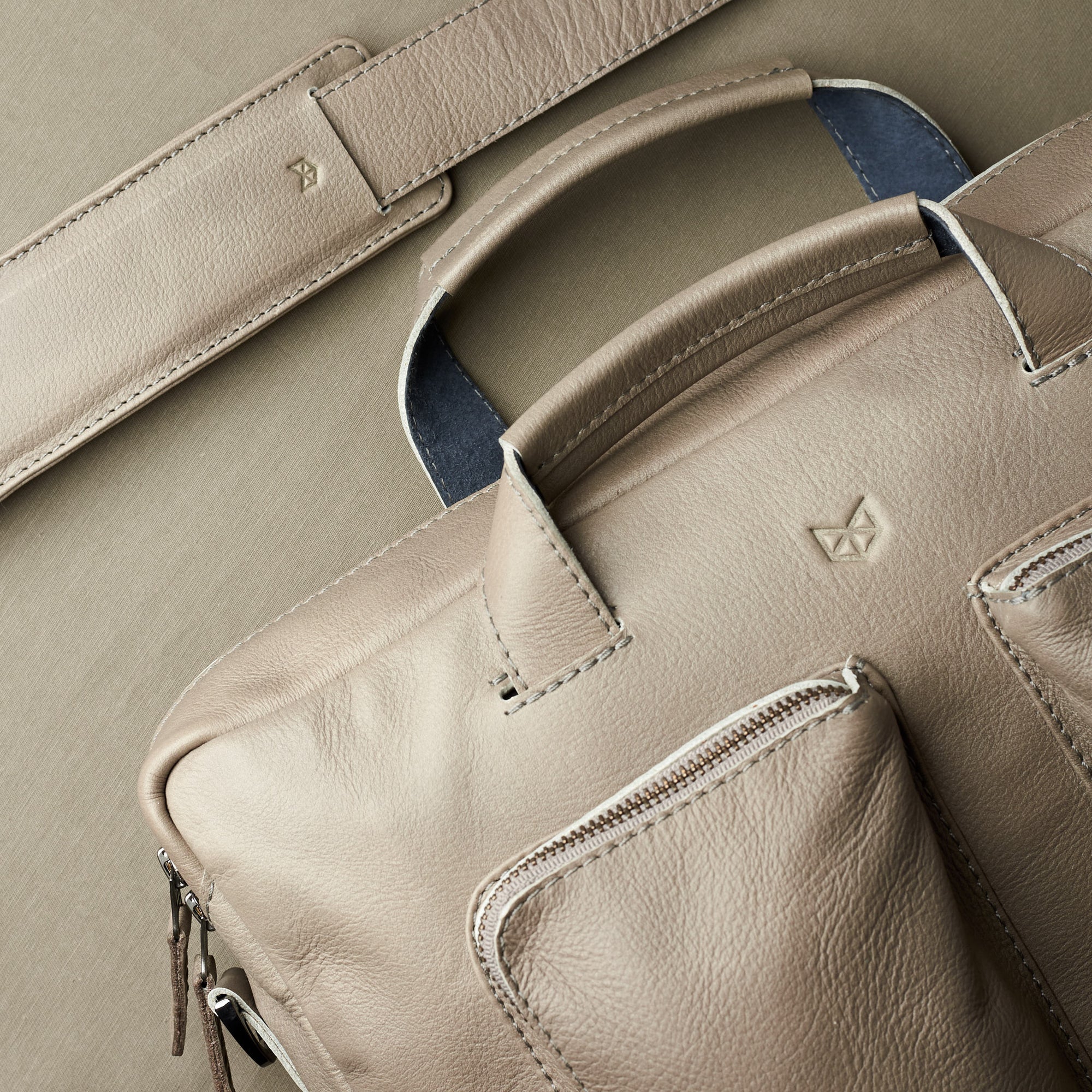 Styling 1. Grey handmade leather messenger bag for Men by Capra Leather. Commuter bag, mens weekender bag 