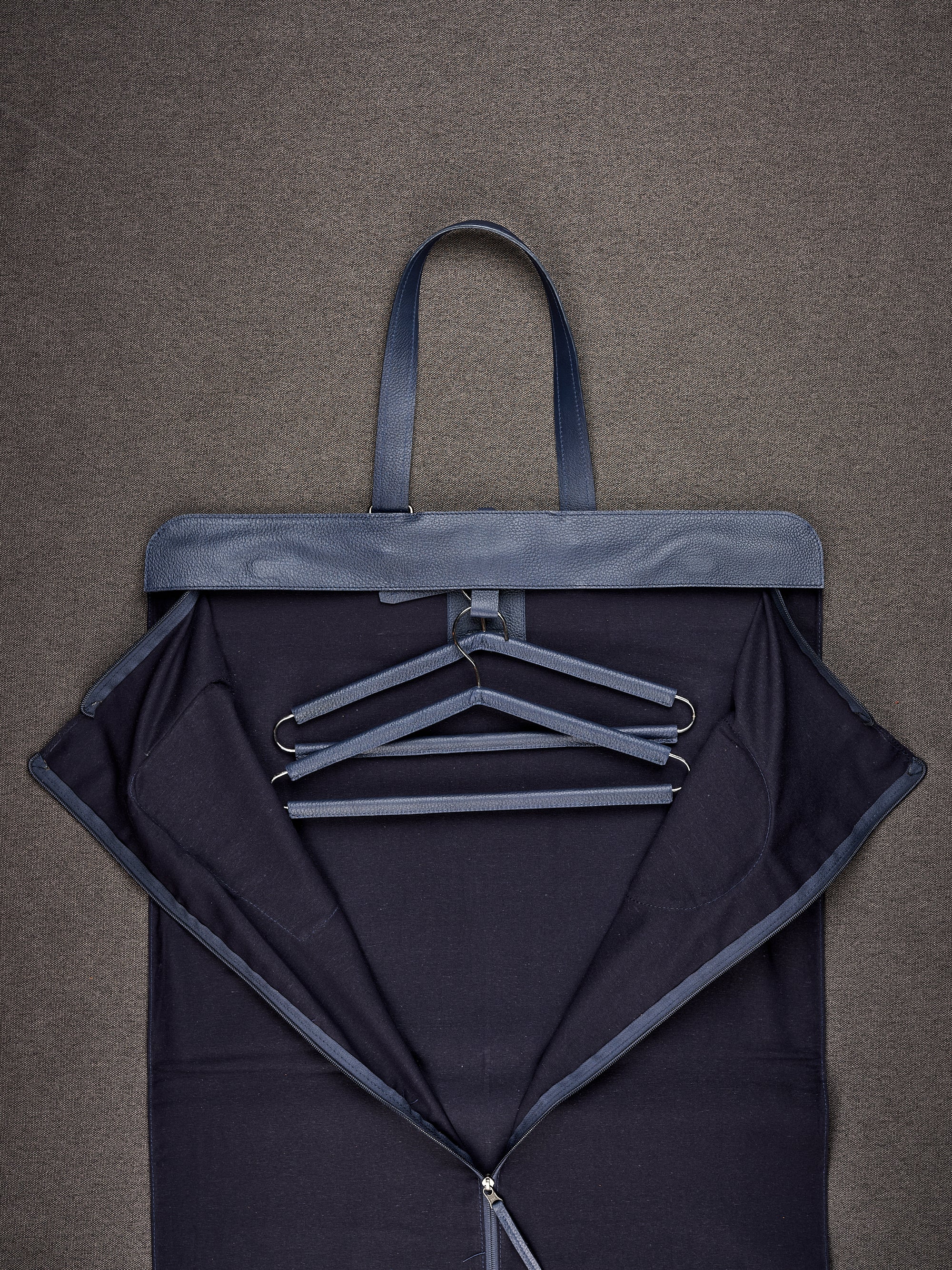 Wide Opening. Leather Garment Bag Navy by Capra Leather