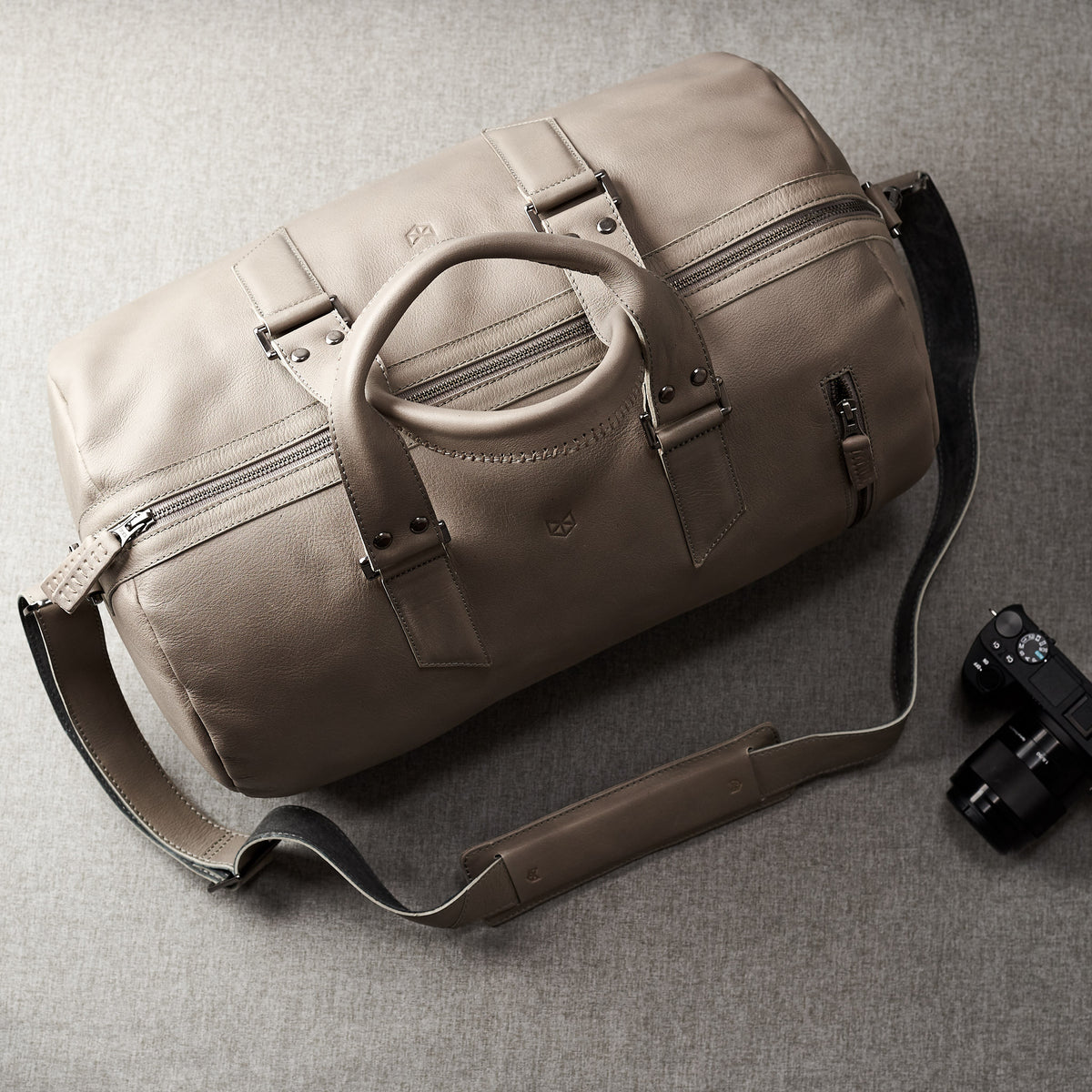 Travel bag. handcrafted Grey leather duffle bag for men. Grey leather carryall bag. 