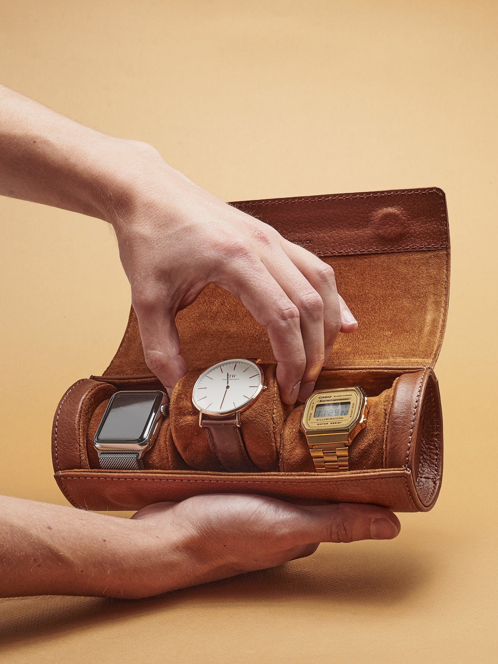 Travel case for Apple watch tan by Capra Leather