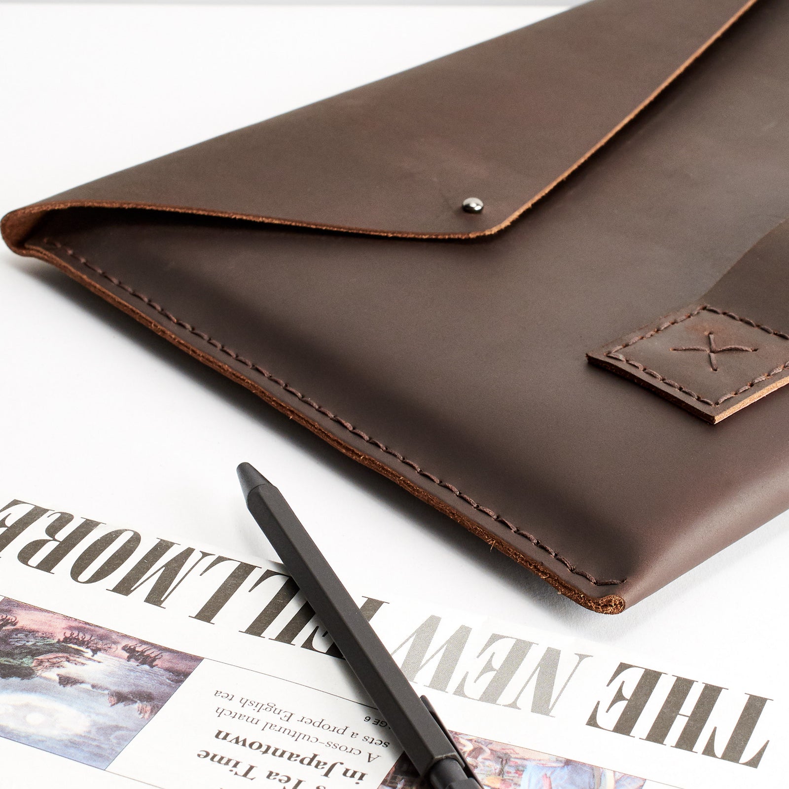 Business man case. Dark brown iPad pro 12.9 inch leather sleeve. Mens leather iPad case for mens gifts