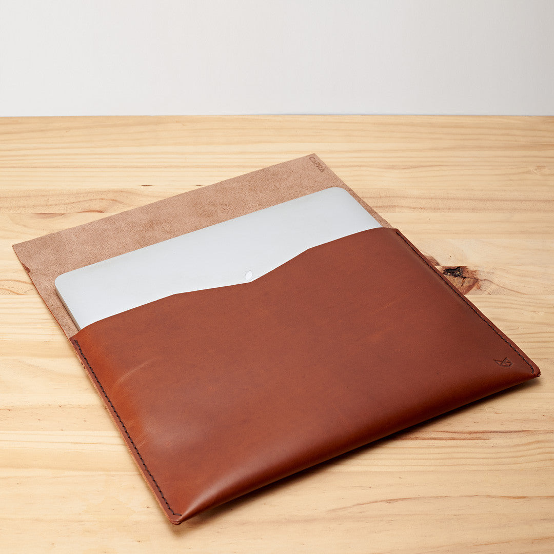 Open leather Dell XPS sleeve
