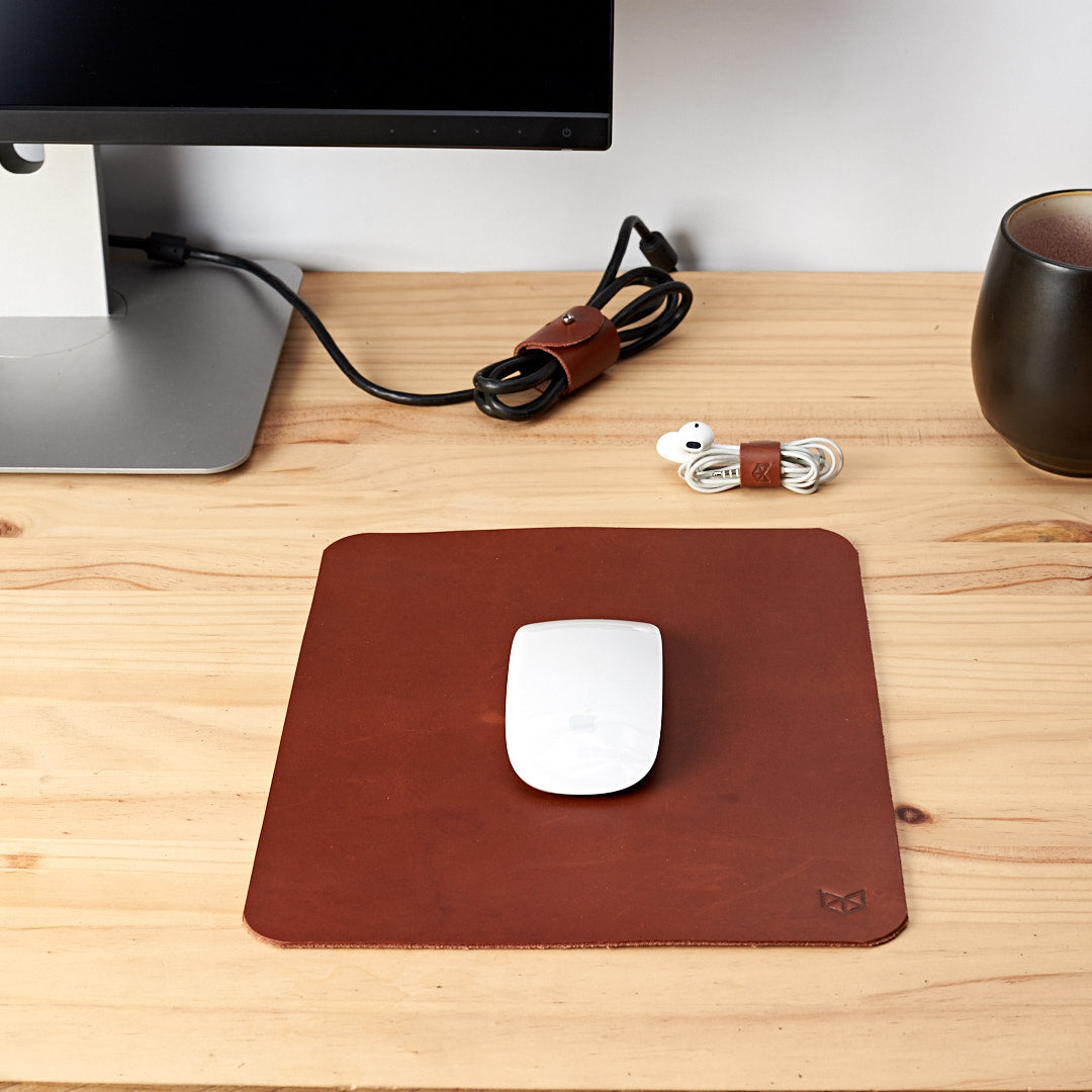 Minimalistic Marron Leather Mouse Pad + Cable Organizers, Boyfriend gift, Mousepads, Personalized stationary, Custom office supplies