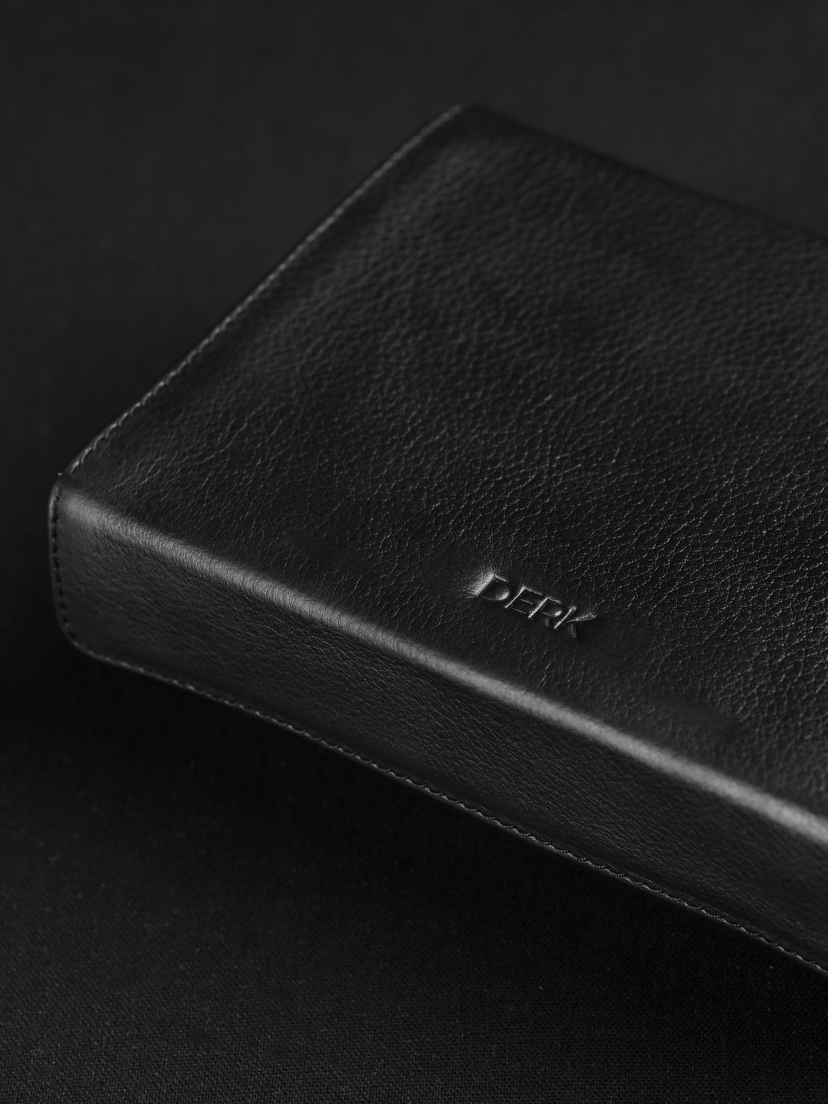Custom Engraving Sunglasses case black by Capra Leather