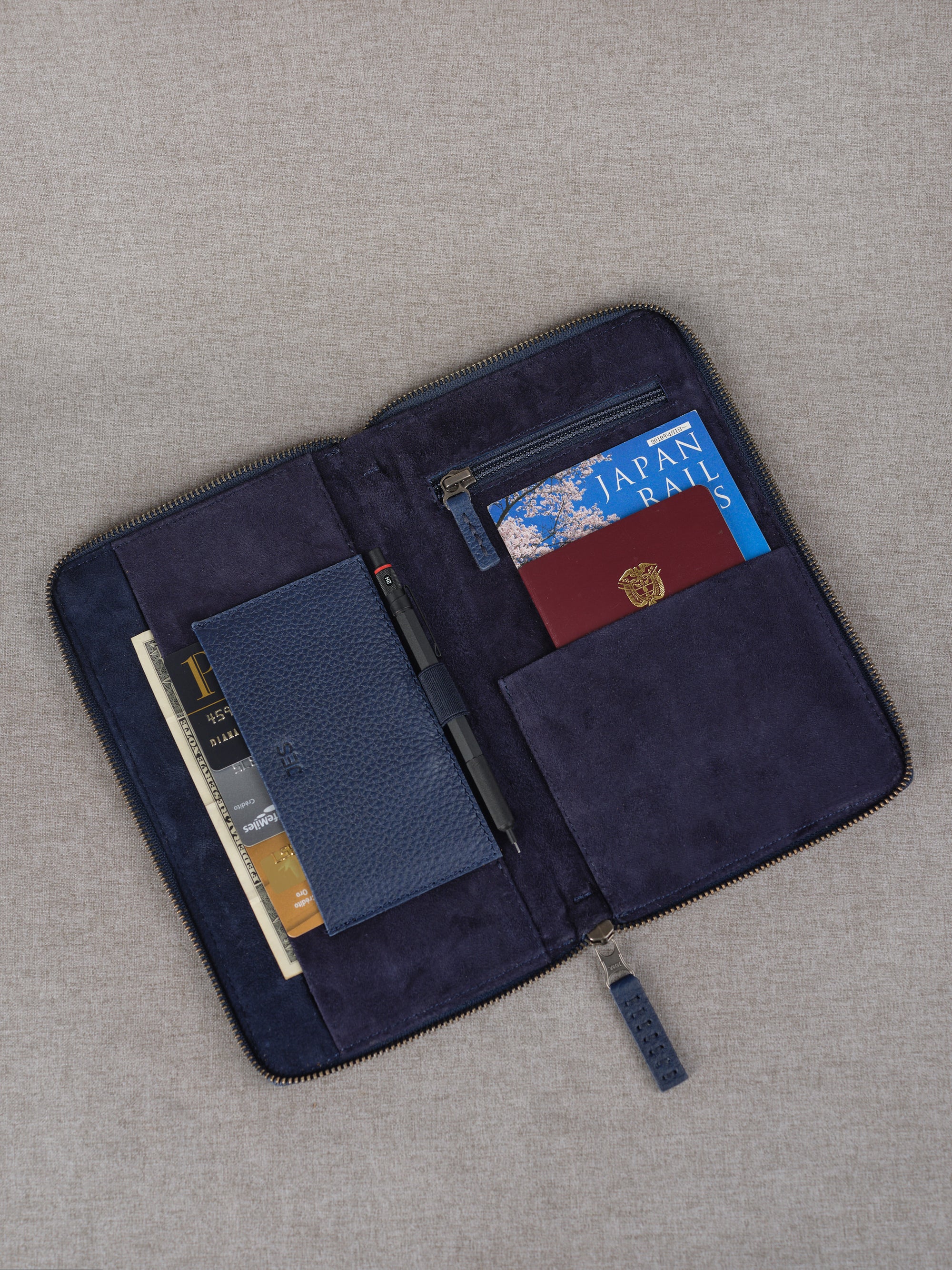 Leather passport holder navy blue by Capra