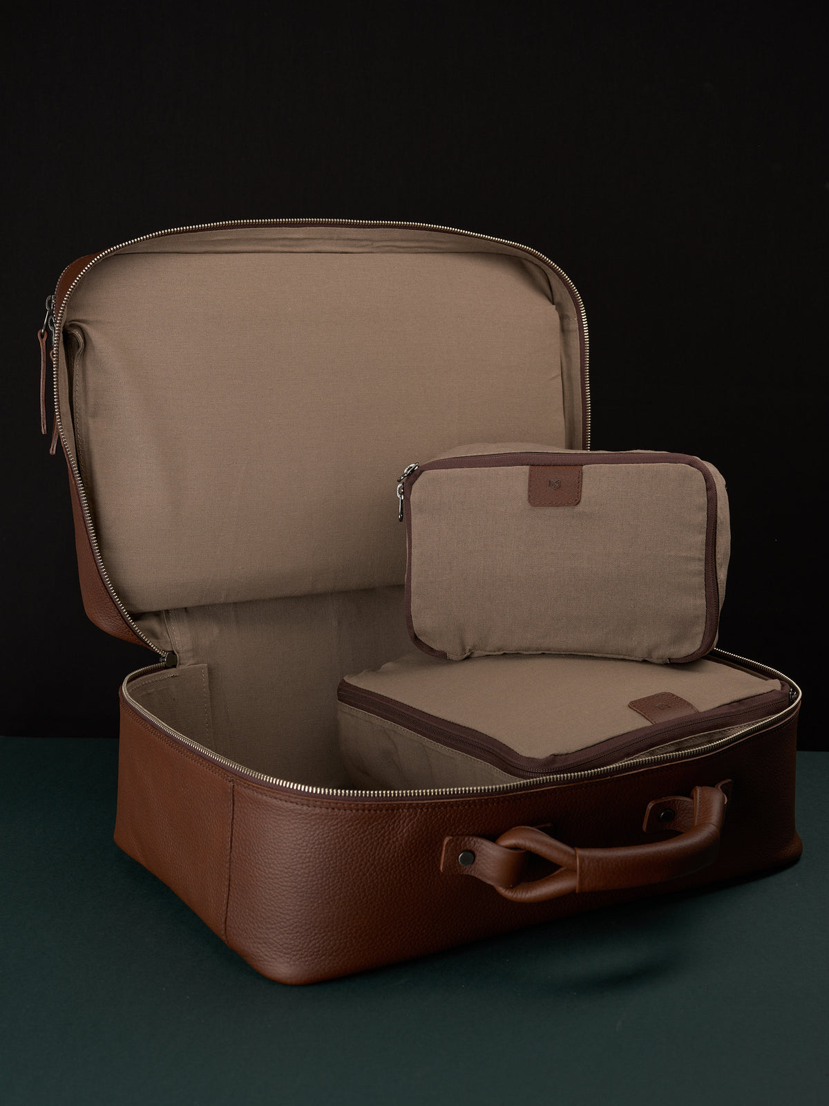 Packing cubes mens duffle bag brown by Capra Leather