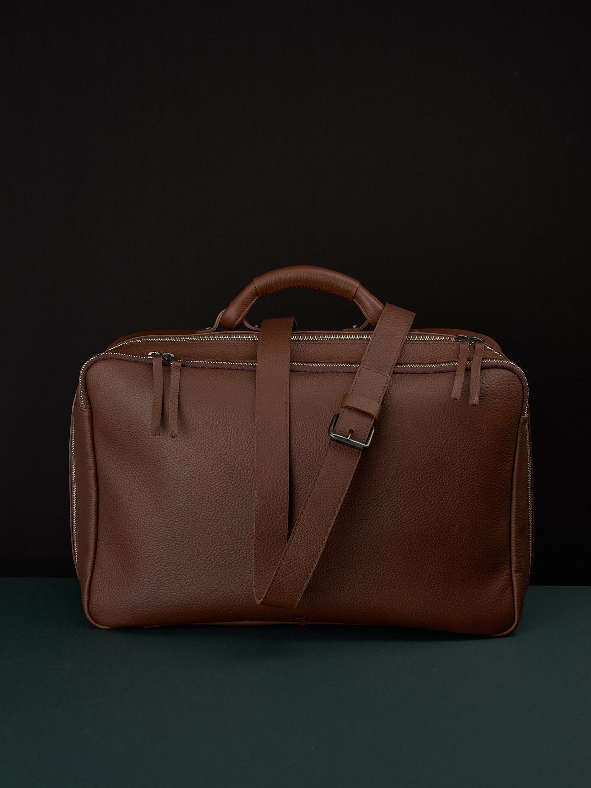 Weekender bag brown by Capra Leather