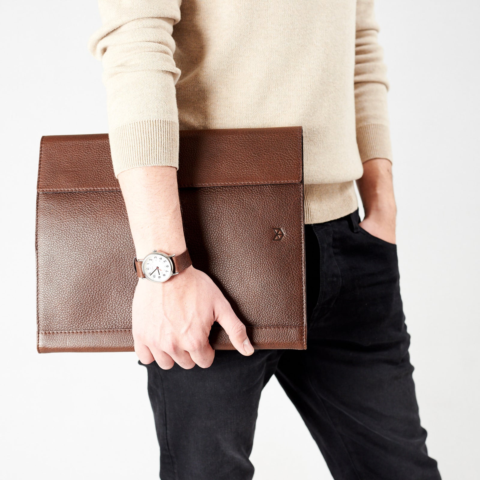Style carry portfolio. Brown Laptop Tablet Portfolio. Business Document Organizer for Men by Capra Leather