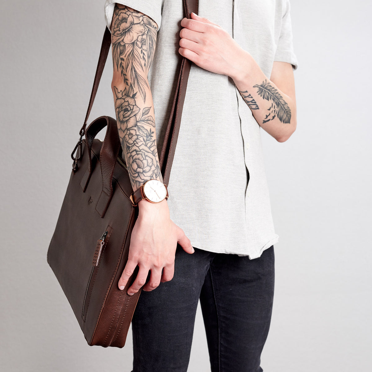 Luggage strap in use. Style picture for dark brown Roko by Capra Leather.