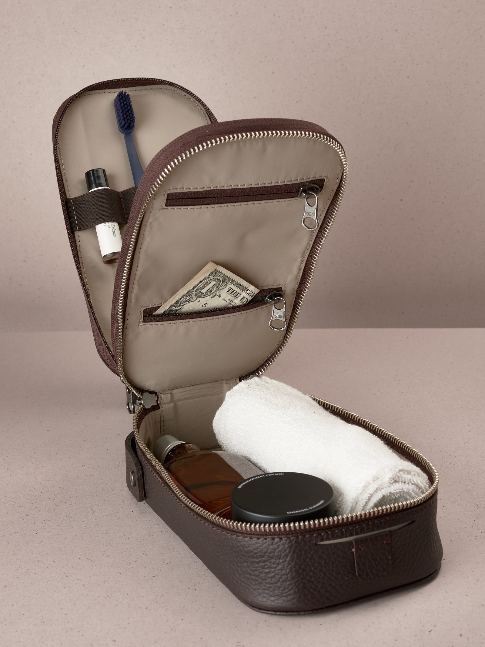 Dopp kit mens dark brown by Capra Leather