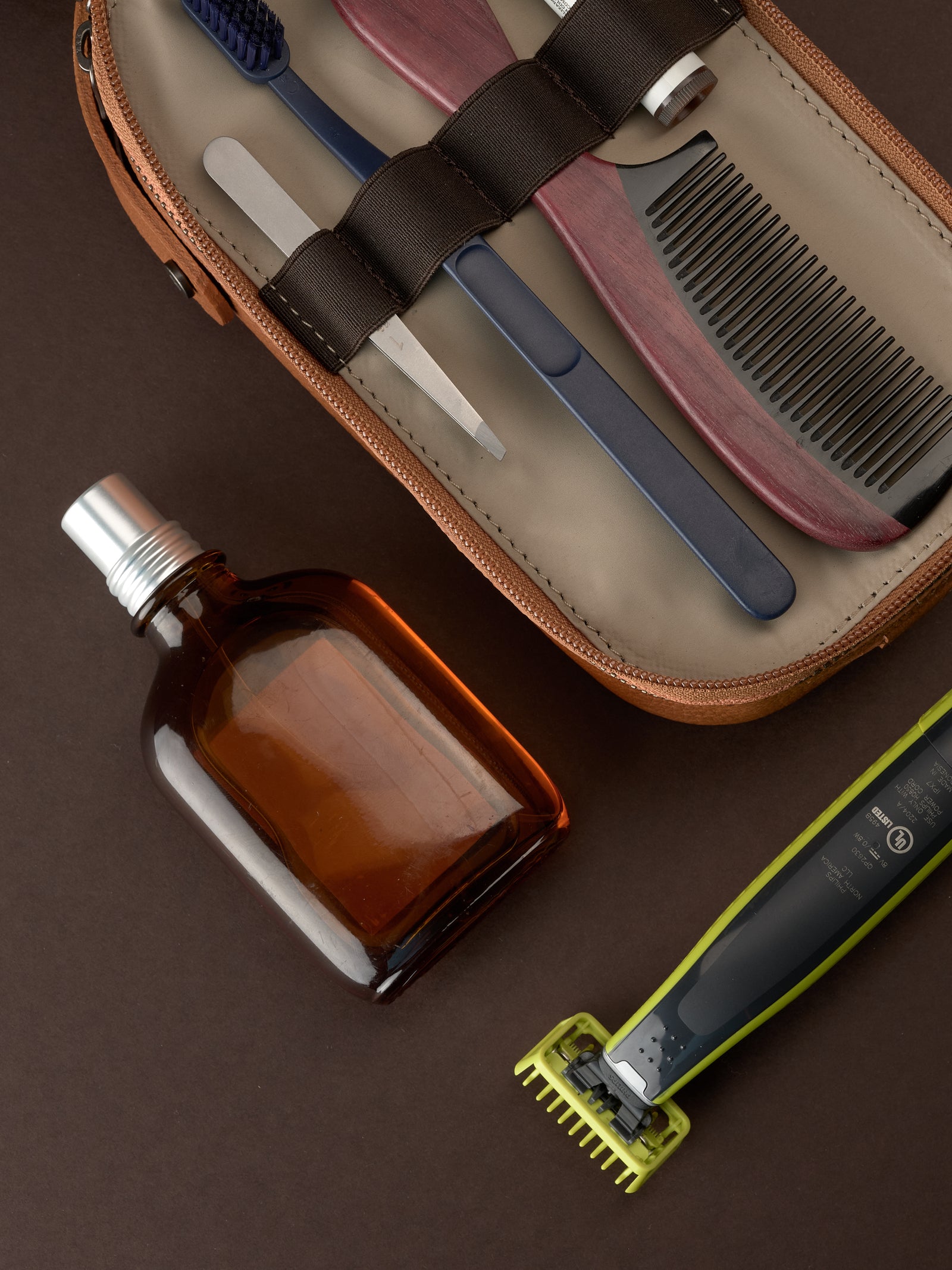 Toiletries bag tan by Capra Leather