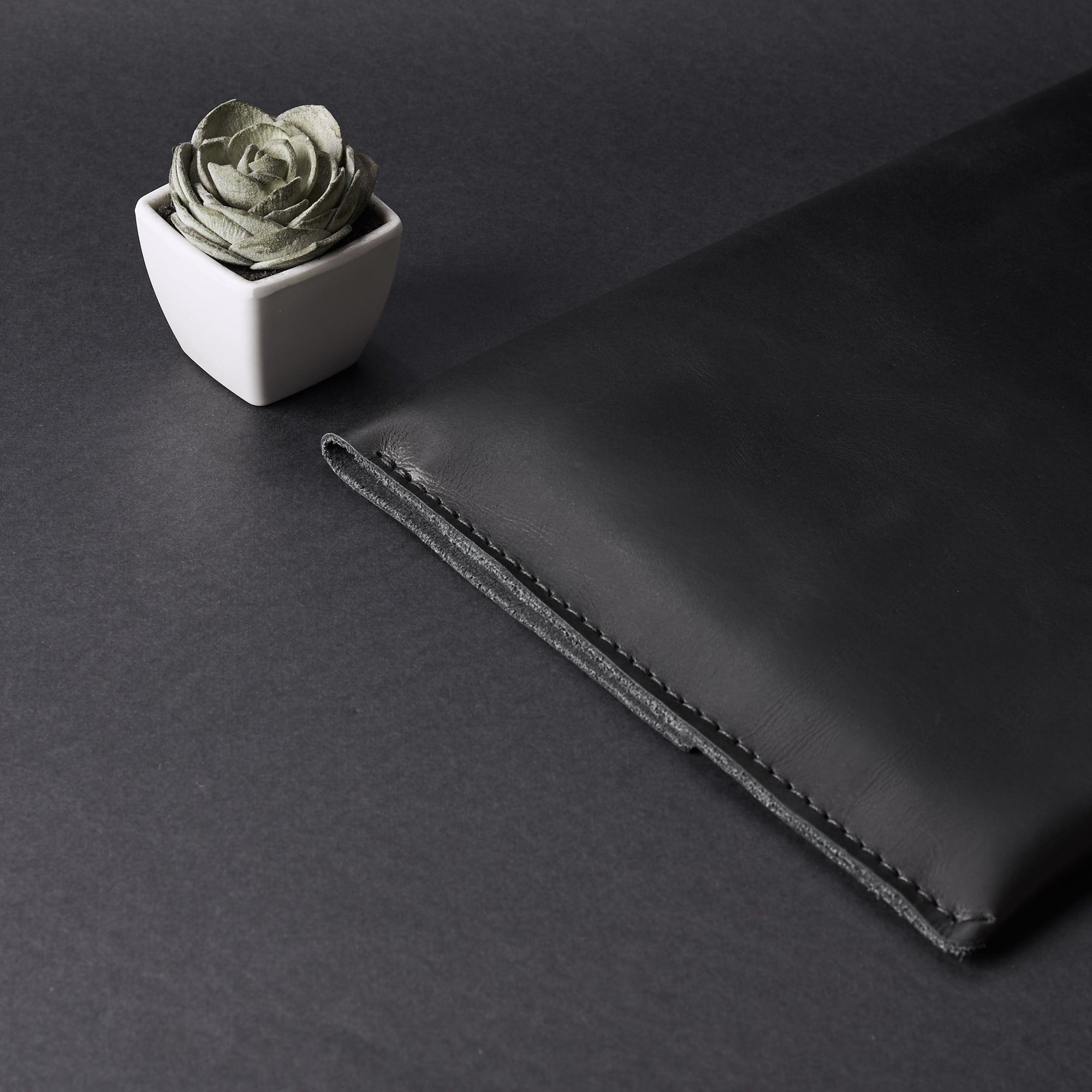 Hand stitched. Black Leather Walker iPad Cover Case Sleeve by Capra Leather