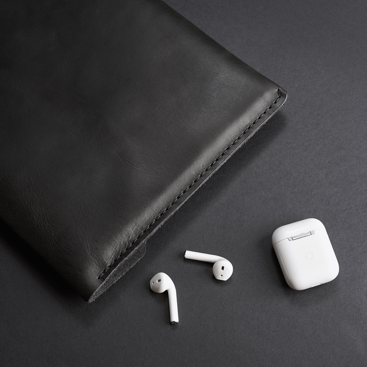 Slant iPad Case · Black