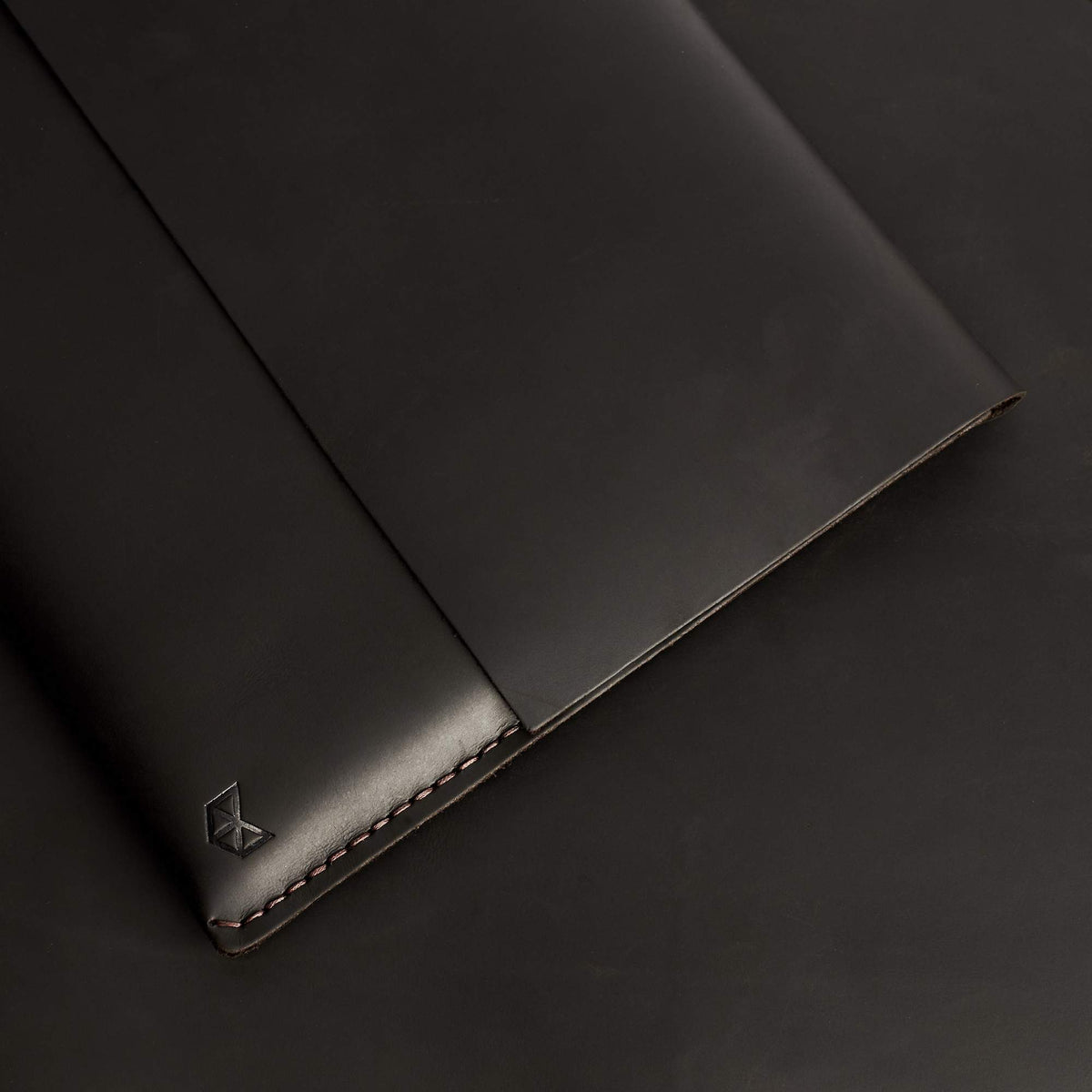 Style photo. Brown handcrafted leather reMarkable tablet case. Folio with Marker holder. 