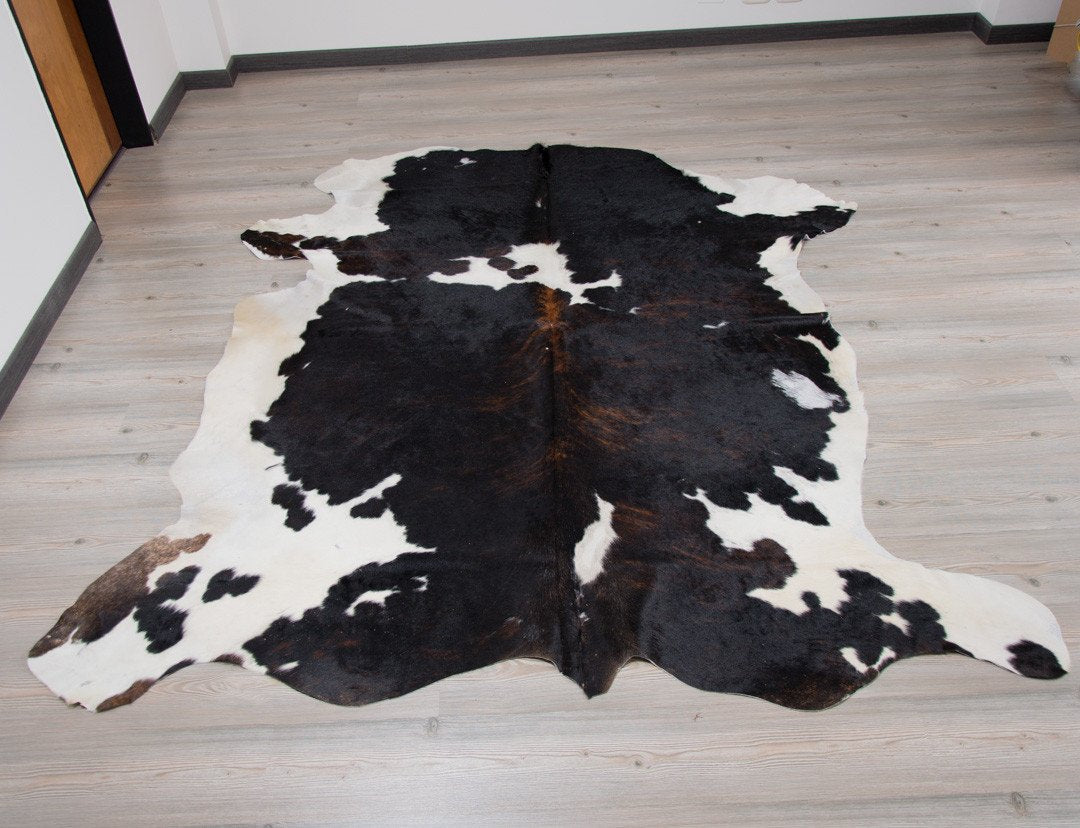 real cowhide leather floor mat for decoration 