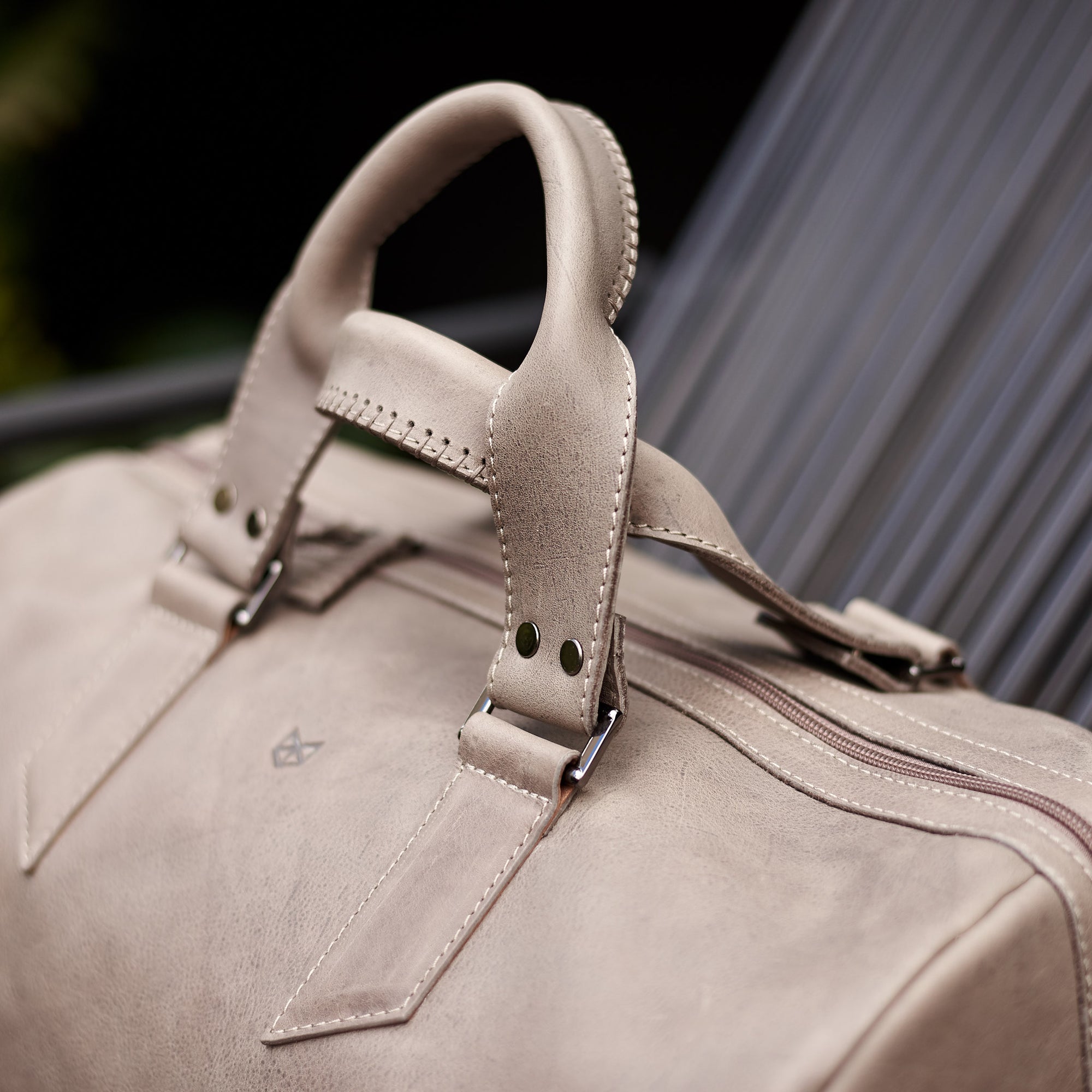 Style. handcrafted Grey leather duffle bag for men. Grey leather carryall bag. 