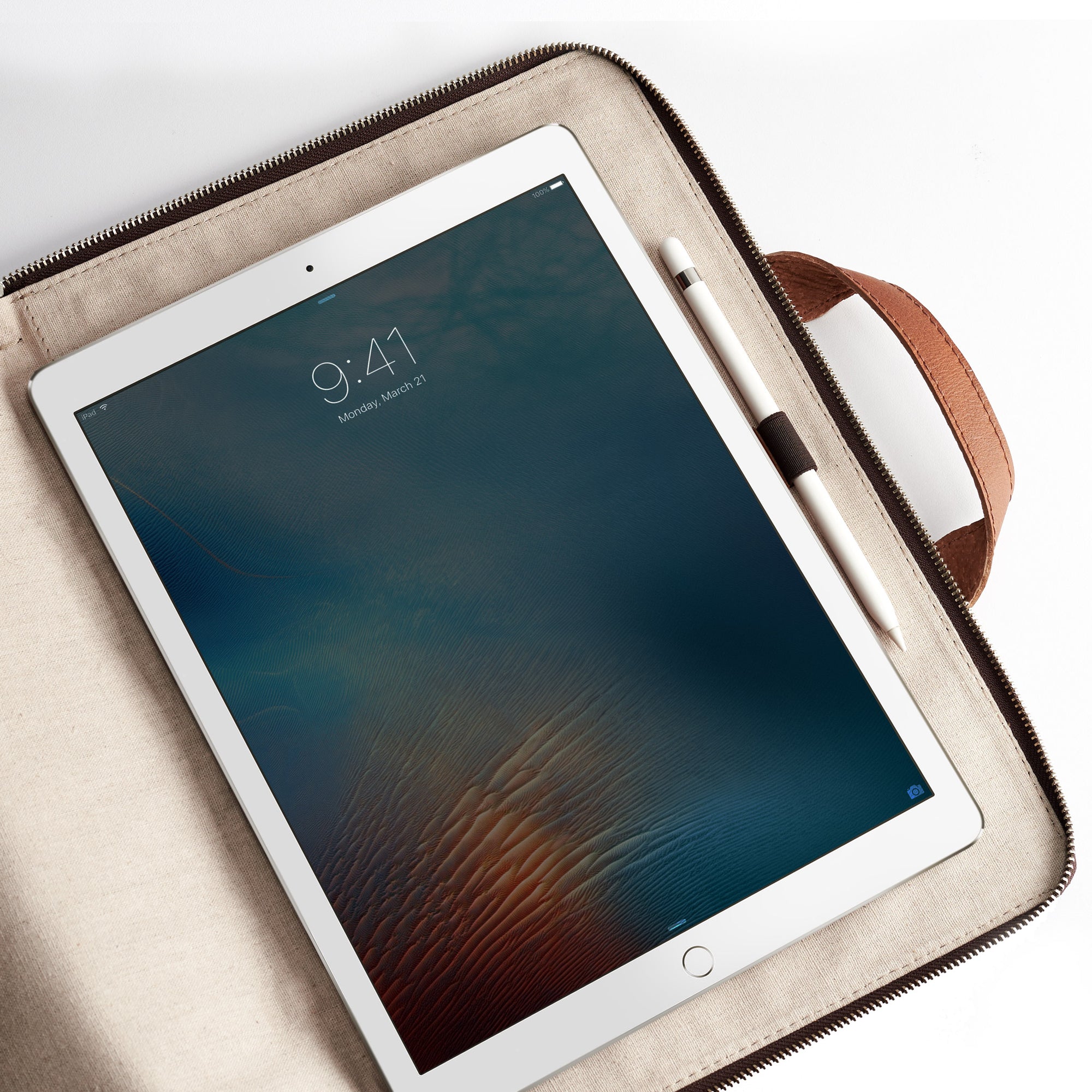iPad Pro 10.5 inch case. Tan leather laptop portfolio. Business document organizer for men.
