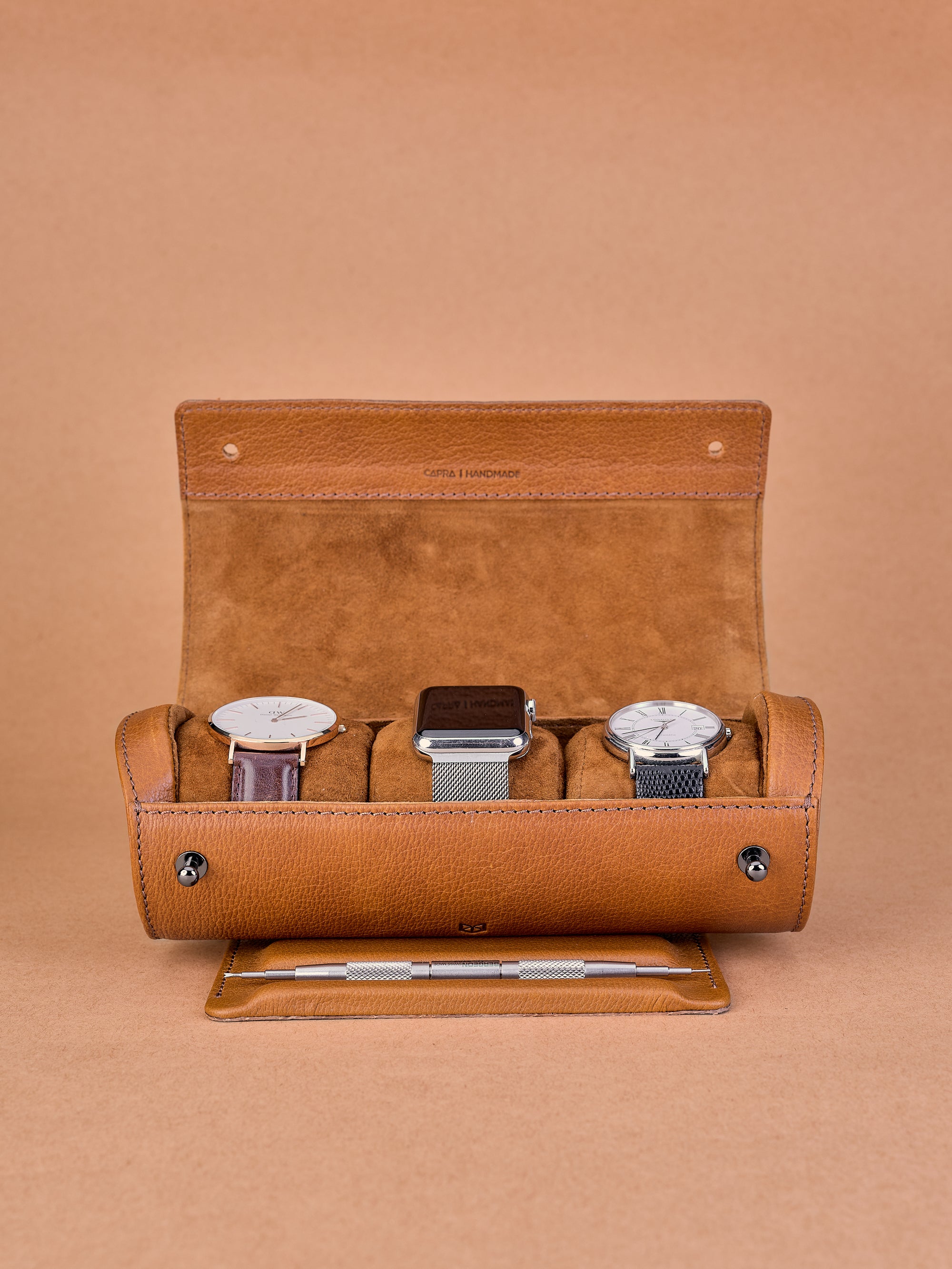 Apple watch travel case tan