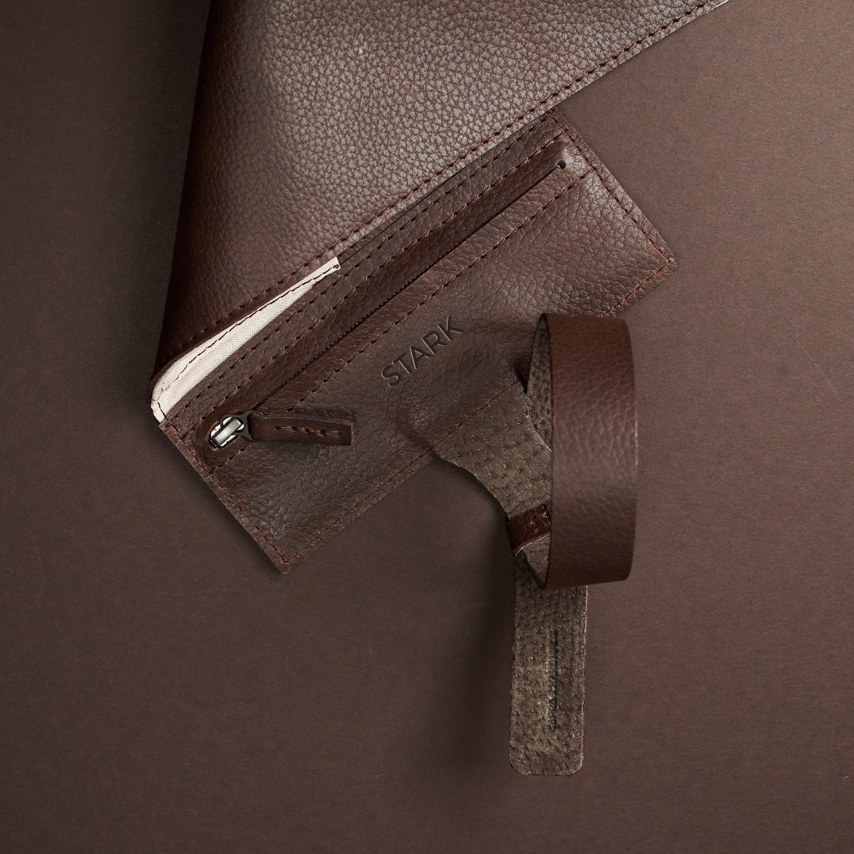 Citizen watch case. Travel watch roll dark brown by Capra Leather