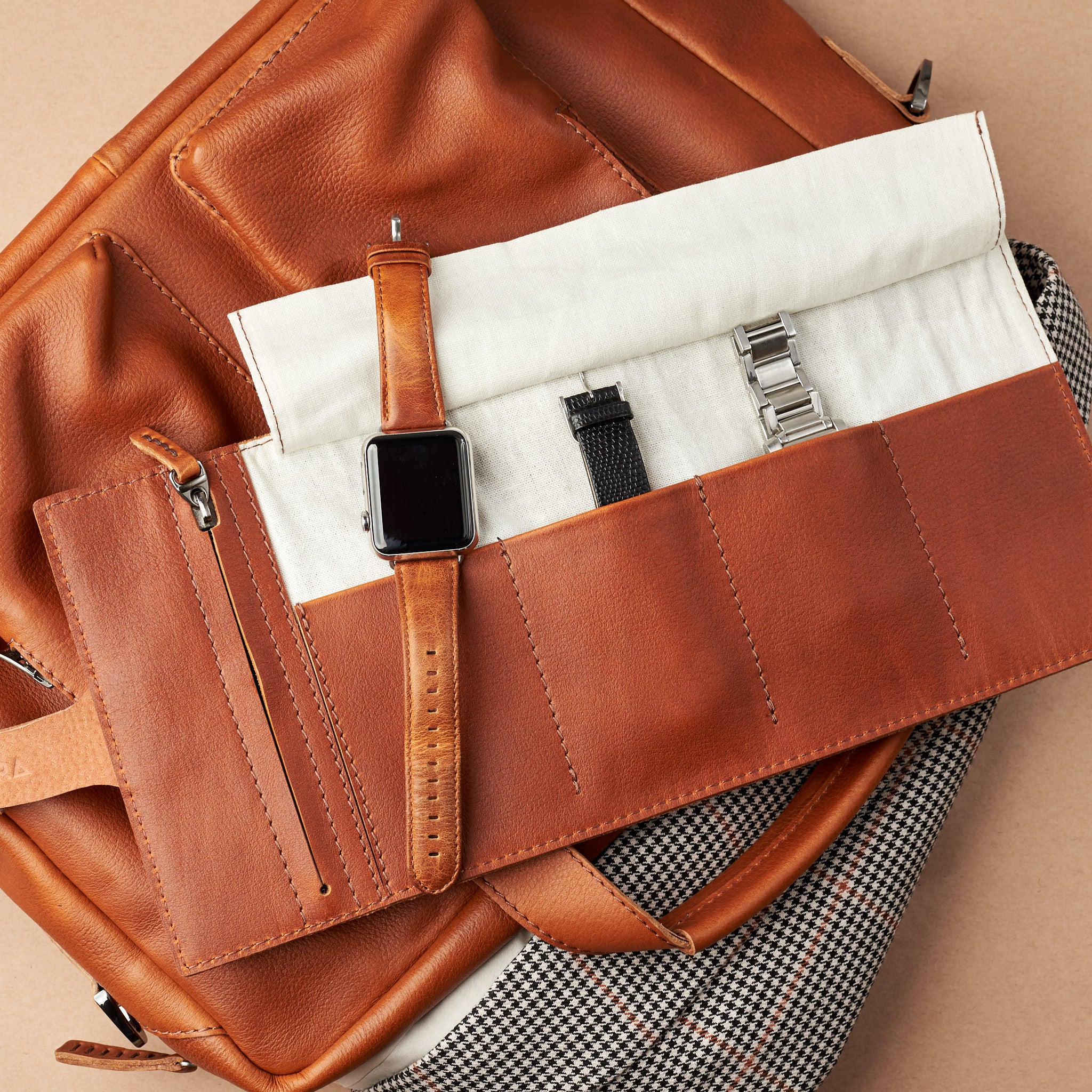 Mag Travel Watch Case · Tan by Capra Leather
